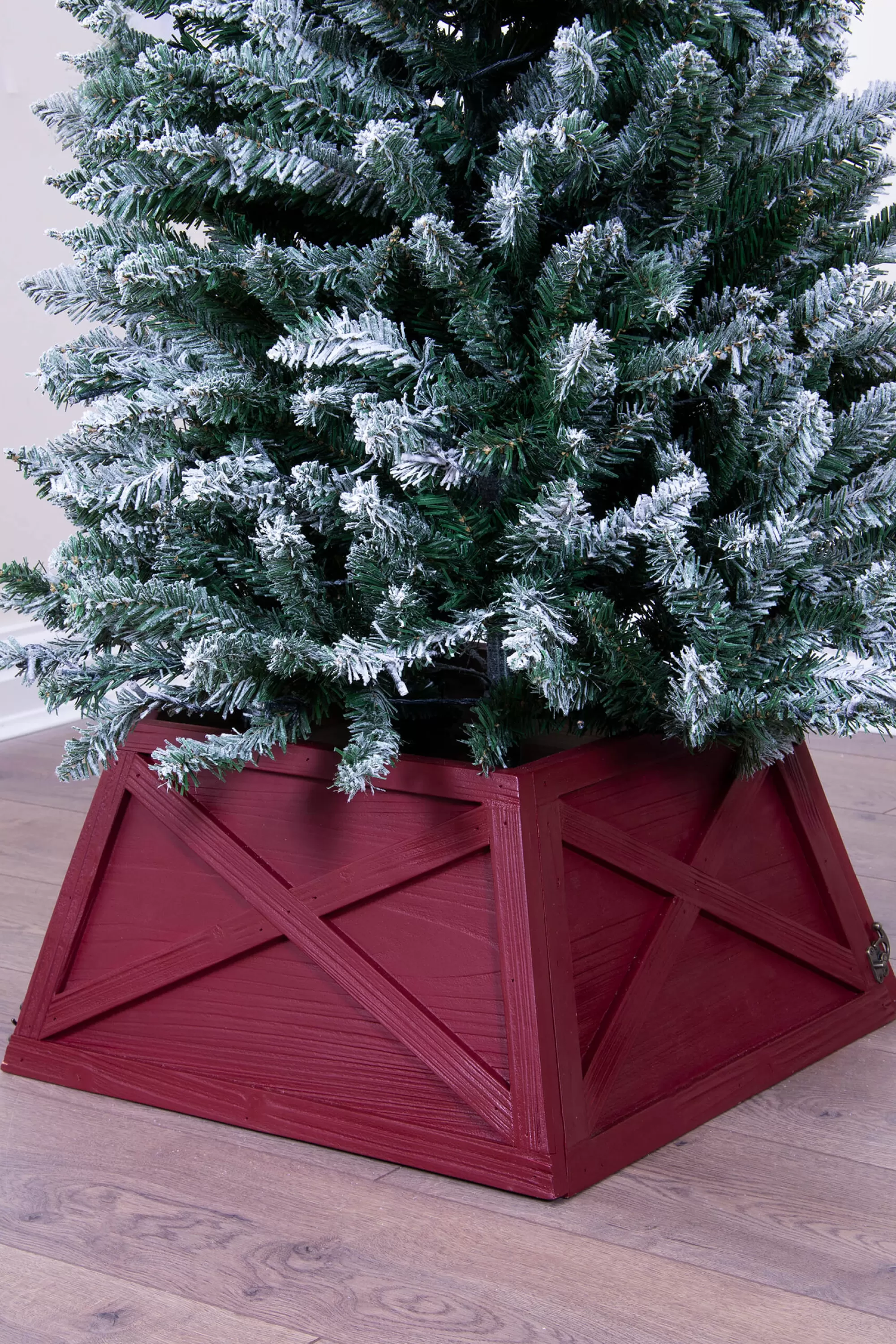 Shop Christmas Tree World Red Wooden Christmas Tree Skirt (Fits 4Ft-6Ft Trees)