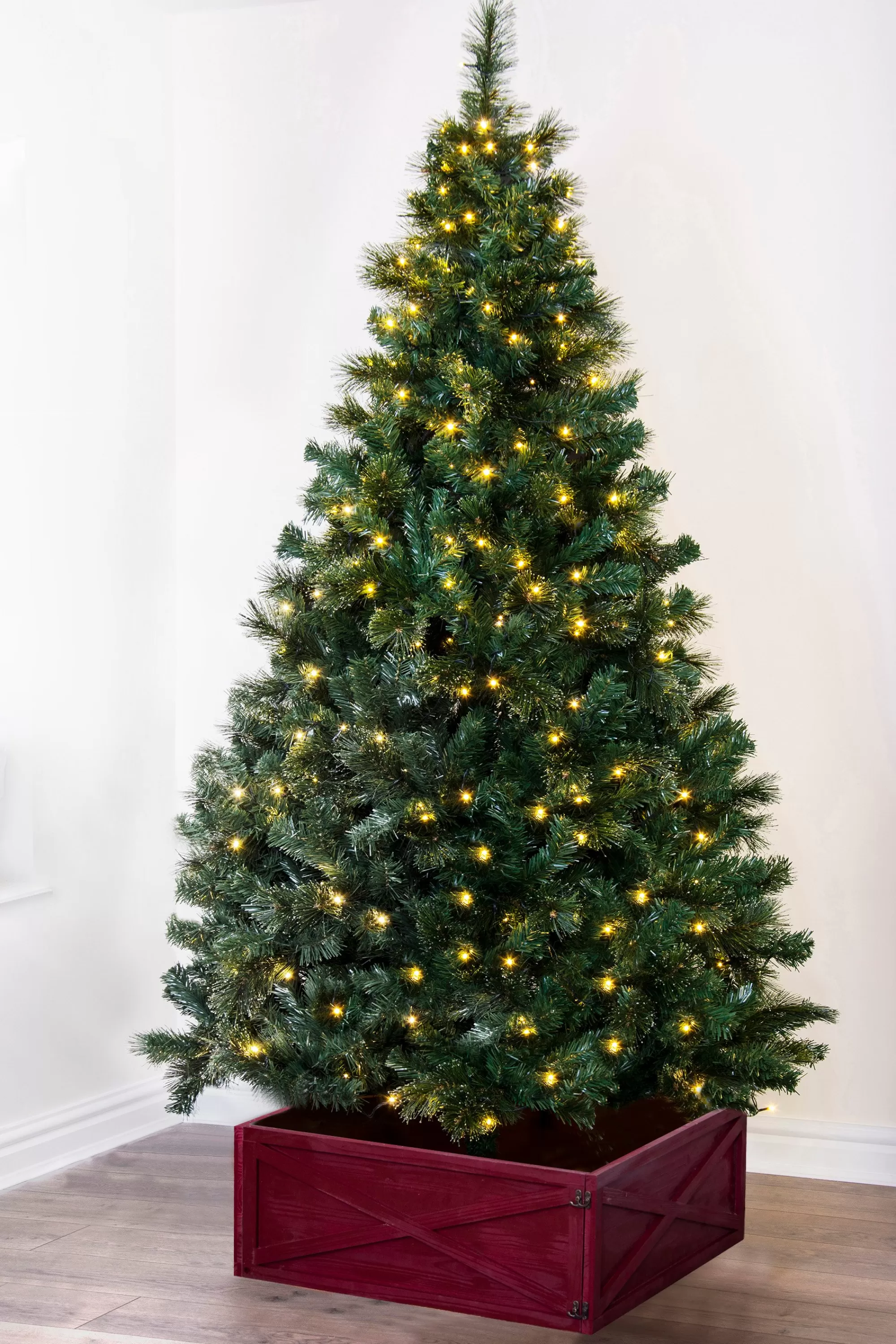 Flash Sale Christmas Tree World The 6Ft Pre-Lit Majestic Dew Pine Tree