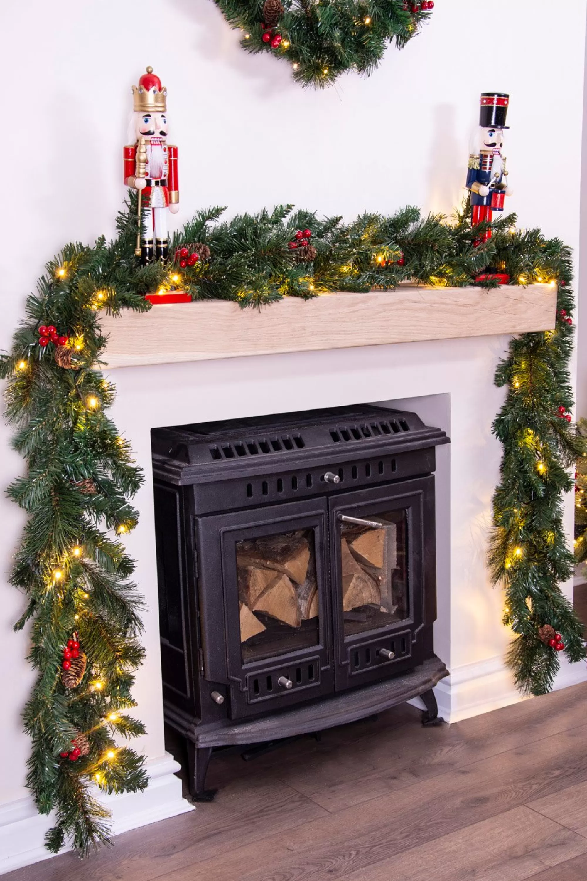 Fashion Christmas Tree World The Pre-Lit Connectable 270Cm Majestic Dew Pine Garland