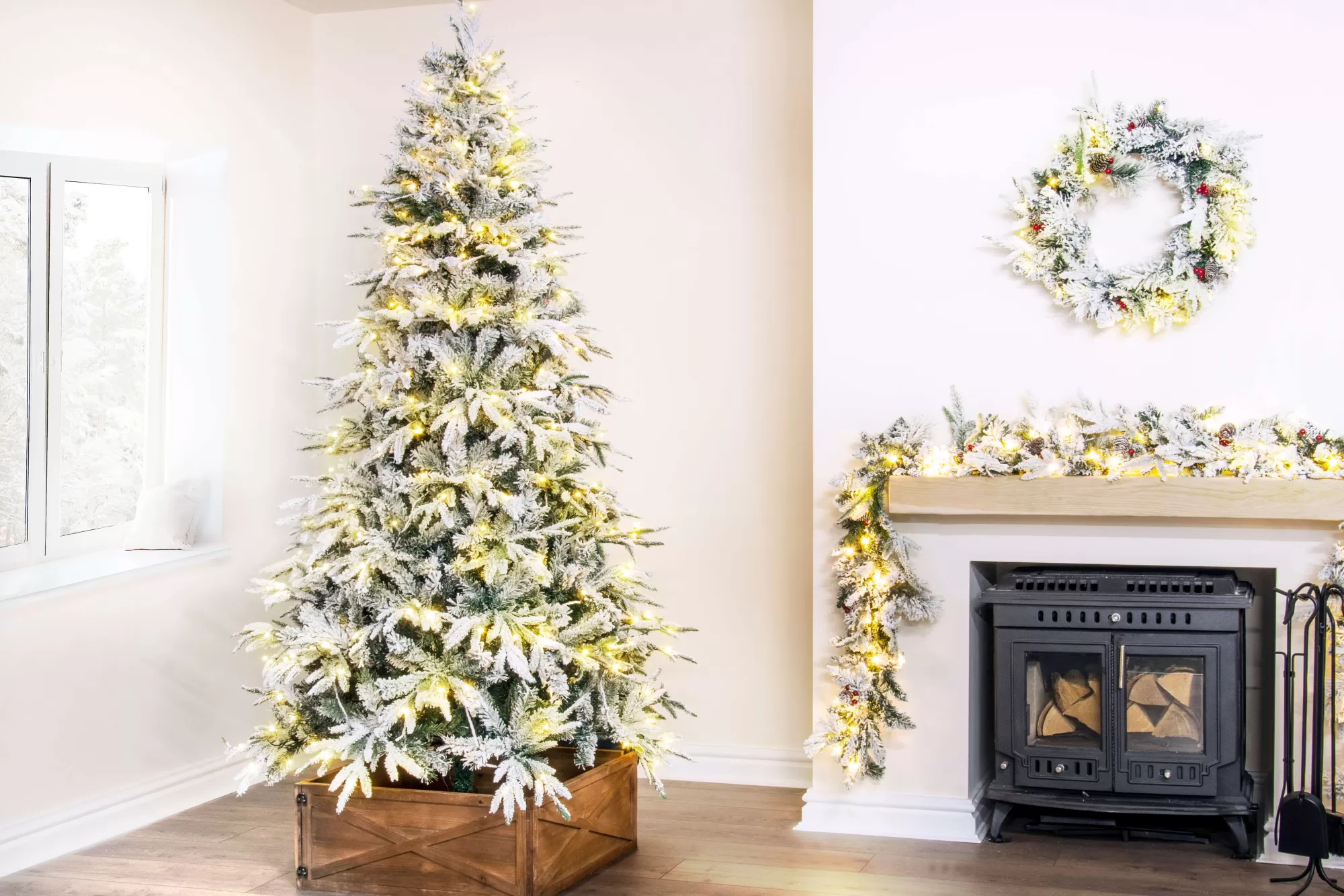 Outlet Christmas Tree World The Pre-Lit Snowy Alpine Tree Warm White (4Ft To 12Ft)