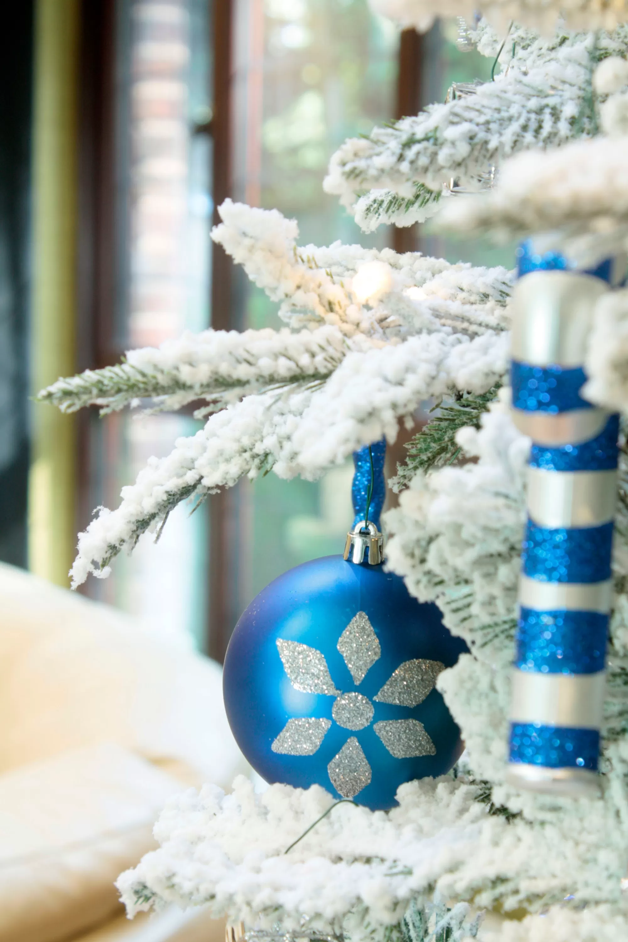 Outlet Christmas Tree World The Pre-Lit Snowy Alpine Tree Warm White (4Ft To 12Ft)
